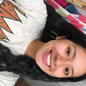 Meet your Posher, Sofía
